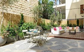 Garden Luxury Apartment By Nimi Group
